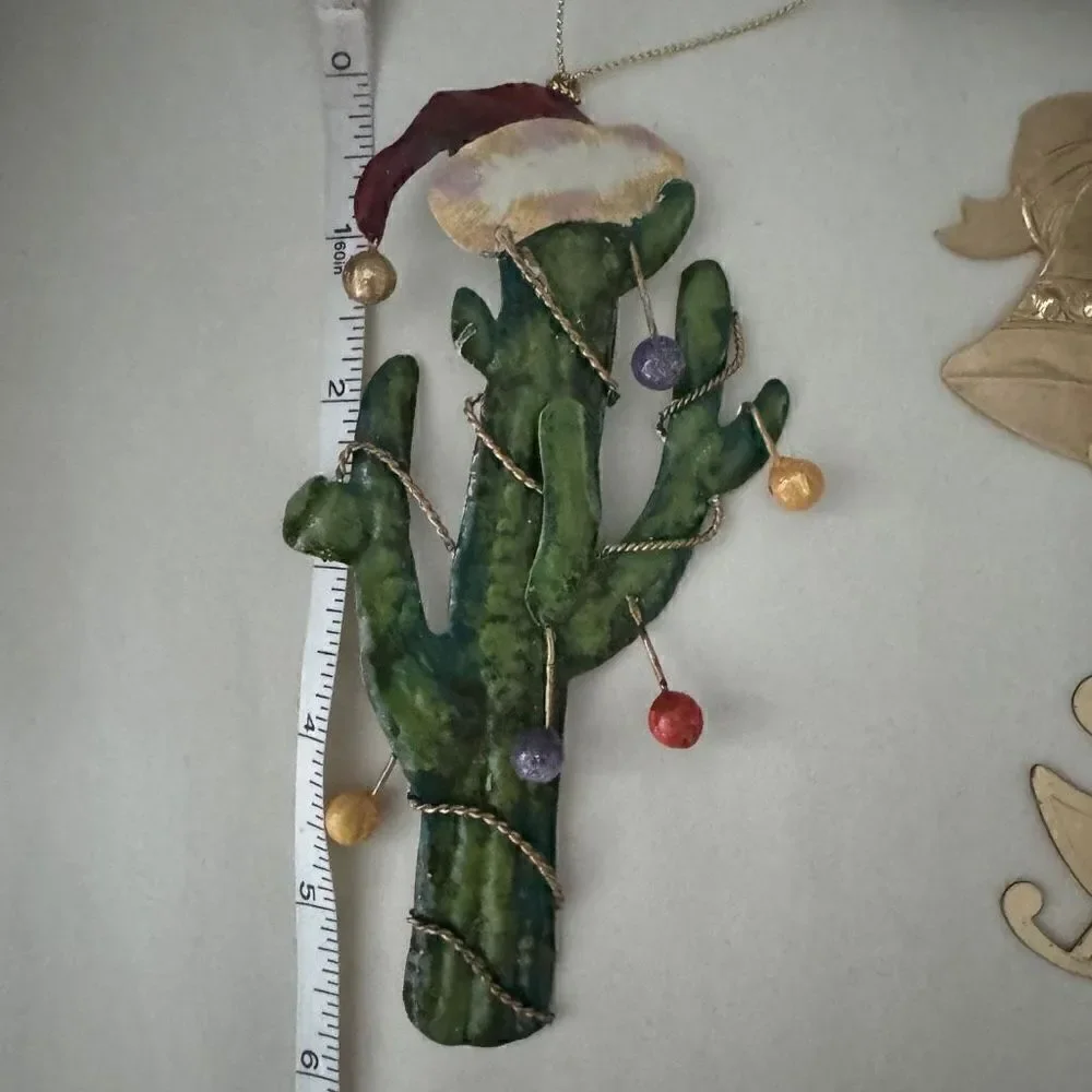 Vintage Lot Of 5 Miscellaneous Christmas Tree Ornaments